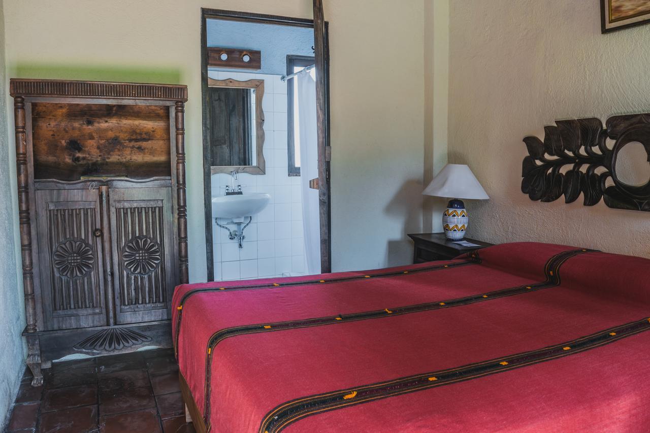 Hotel Toliman San Lucas Tolimán المظهر الخارجي الصورة