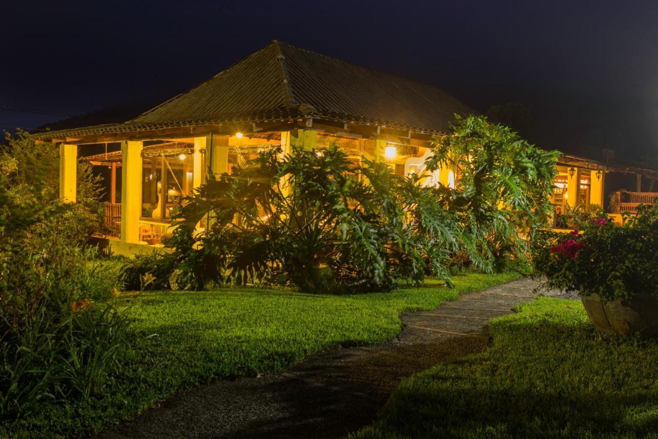 Hotel Toliman San Lucas Tolimán المظهر الخارجي الصورة