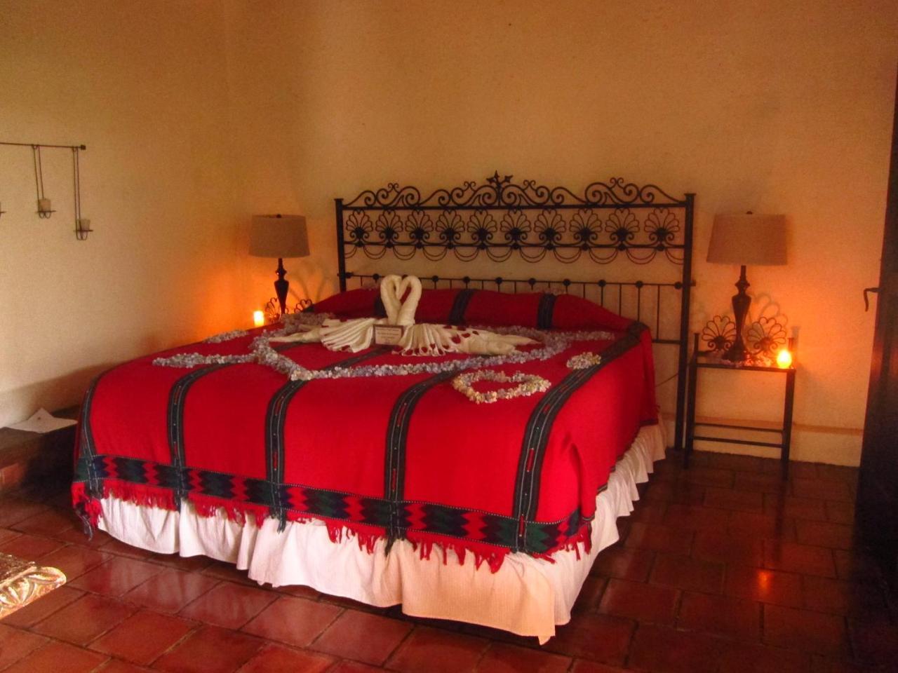 Hotel Toliman San Lucas Tolimán المظهر الخارجي الصورة